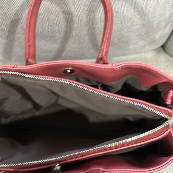 Matt and Nat Kintla Satchel - Picture 6 of 7